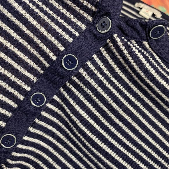 Gap Waffle Knit Henley T-Shirt Women's Size XS Blue White Striped Long Sleeves - Picture 4 of 12
